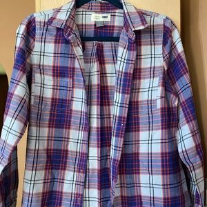 Old Navy Women’s Casual Button Down Shirt
